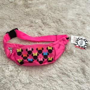 Hot pink Minnie Fannie pack with tags!